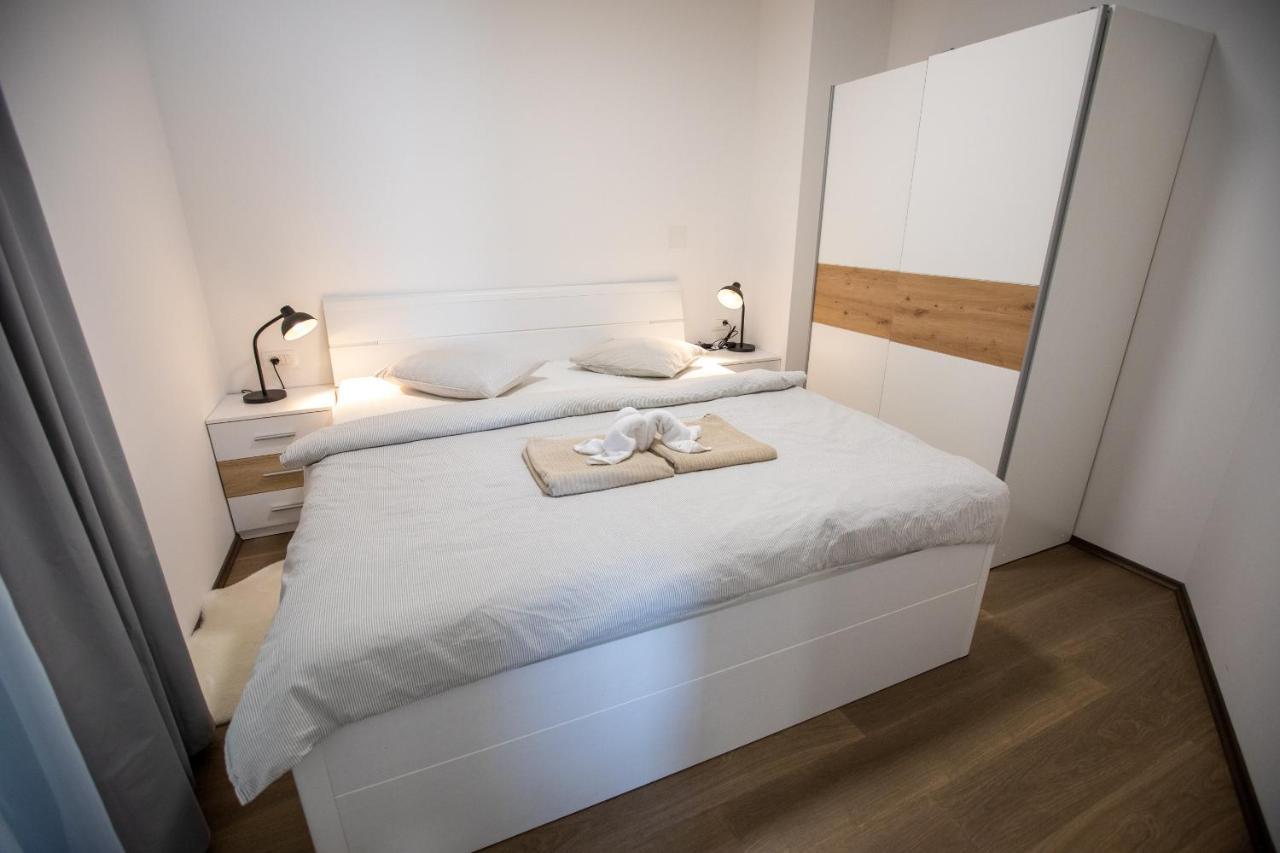 Apartmani Jancic Ogulin Exteriör bild