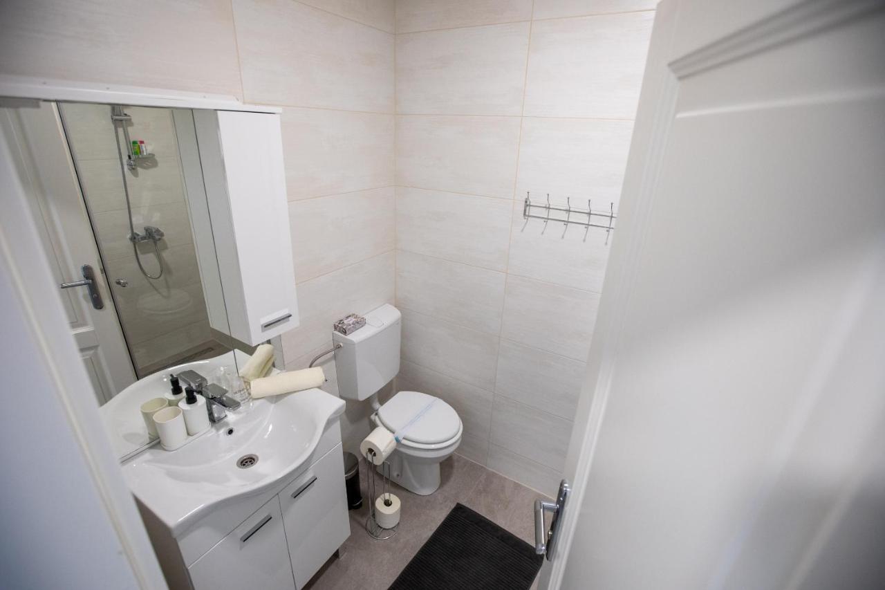 Apartmani Jancic Ogulin Exteriör bild