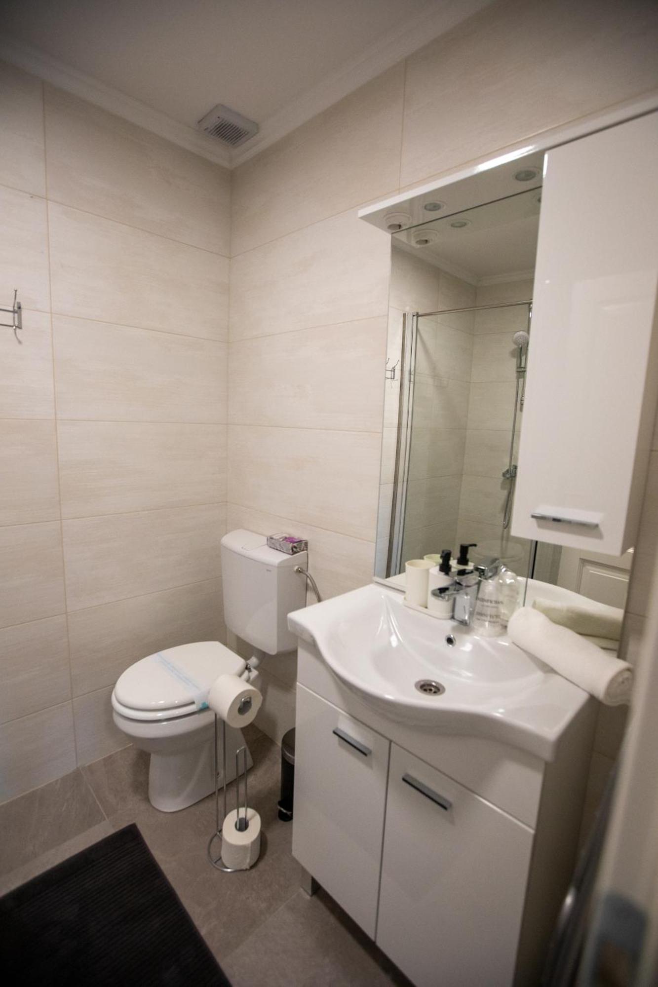 Apartmani Jancic Ogulin Rum bild